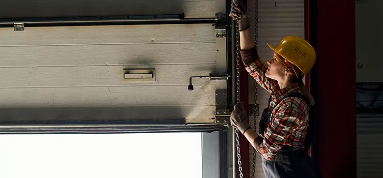 Addressing Common Garage Door Stoppage Issues in Oakdale, CA